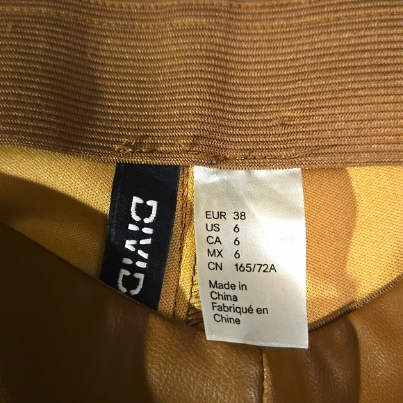 Women's faux leather pull-on pants - light brown, size US 4-6 - Picture 5 of 10